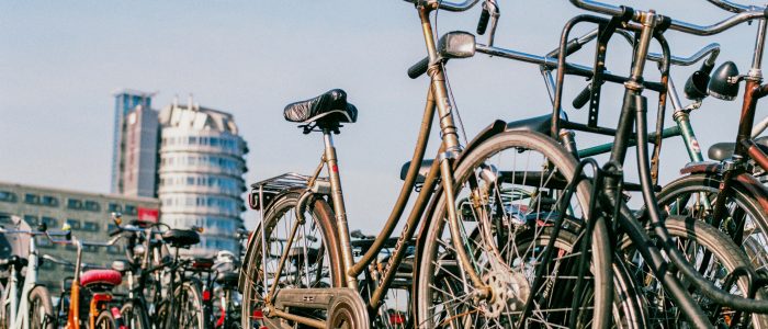 Amsterdam gaat concurrentie met auto aan met 1400 deelfietsen