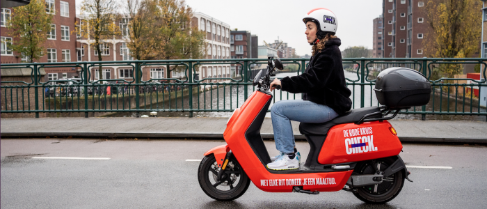 Kort nieuws: Check haalt geld op voor Rode Kruis, in 2021 deelbakfietsen in Rotterdam