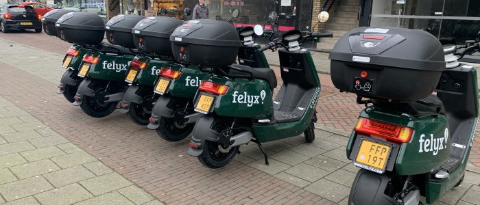Felyx heeft nu 1.000 scooters in Rotterdam, nieuwe scooters vooral met geel kenteken